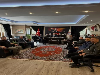 Yönetim Kurulu Üyelerimiz, İl Özel İdaresi Genel Sekreteri Sn. Abdullah Çelik Beyefendiyi makamında ziyaret etmişlerdir.